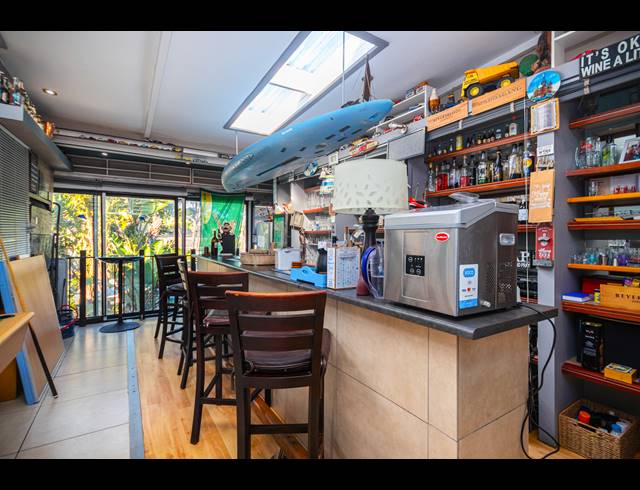 13 BEDROOM FREESTANDING FOR SALE IN SUNSET BEACH